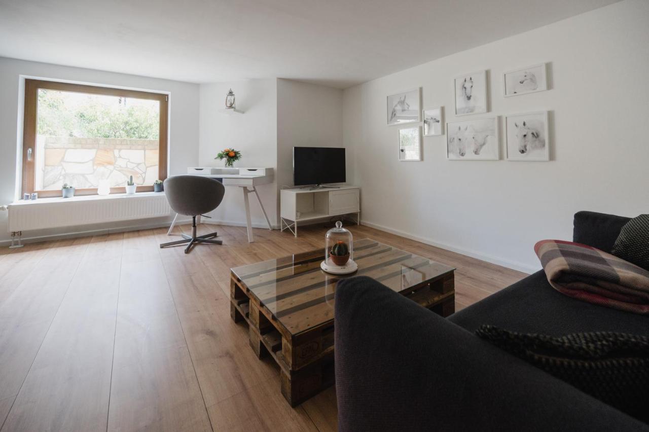 Pferdeidylle Direkt Neben Berlin In Dallgow Esterno foto